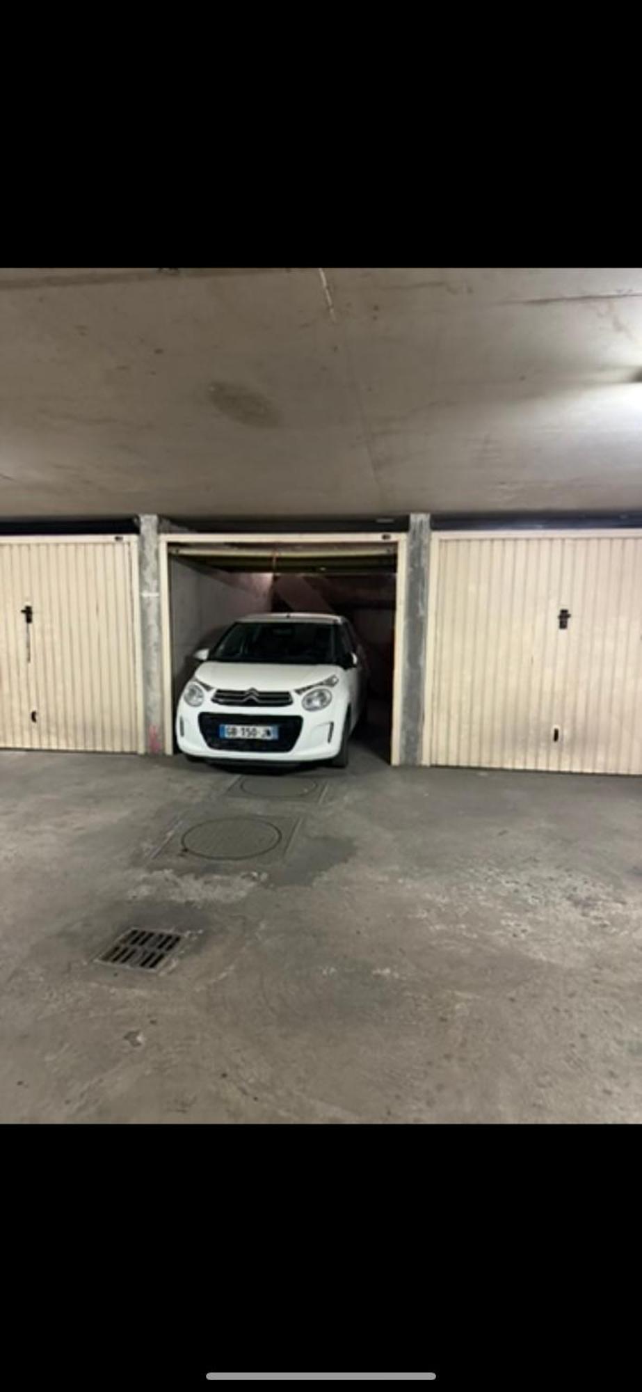 T2! 3 Ou 4 Personnes Centre Ville Neuf Avec Garage Sanary-sur-Mer Luaran gambar
